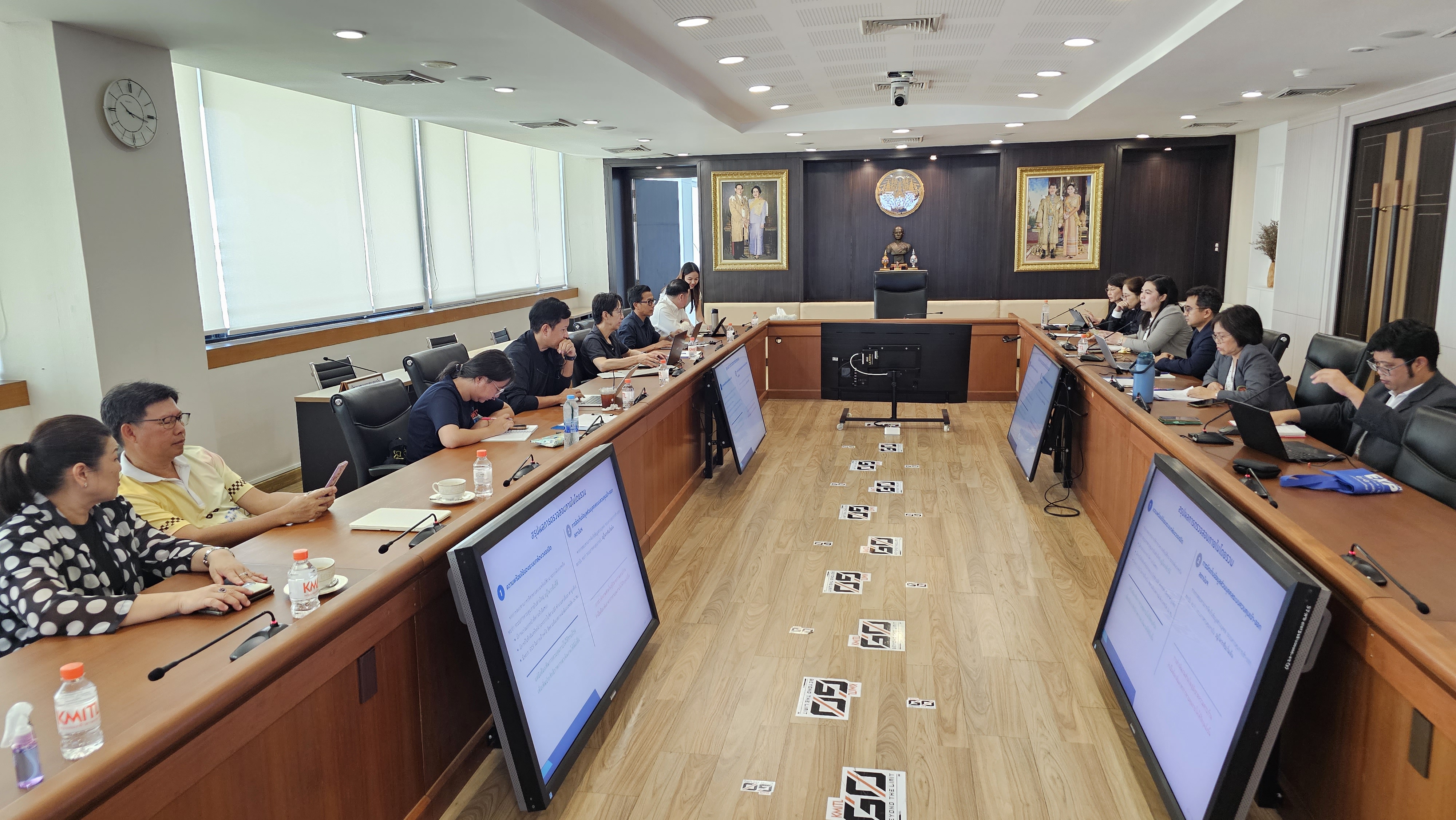 ประชุมปิดการตรวจสอบภายในของ สำนักวิจัยนวัตกรรมเมืองอัจฉริยะ และ สำนักสำนักงานบริหารทรัพยากรกายภาพและสิ่งแวดล้อม สจล.