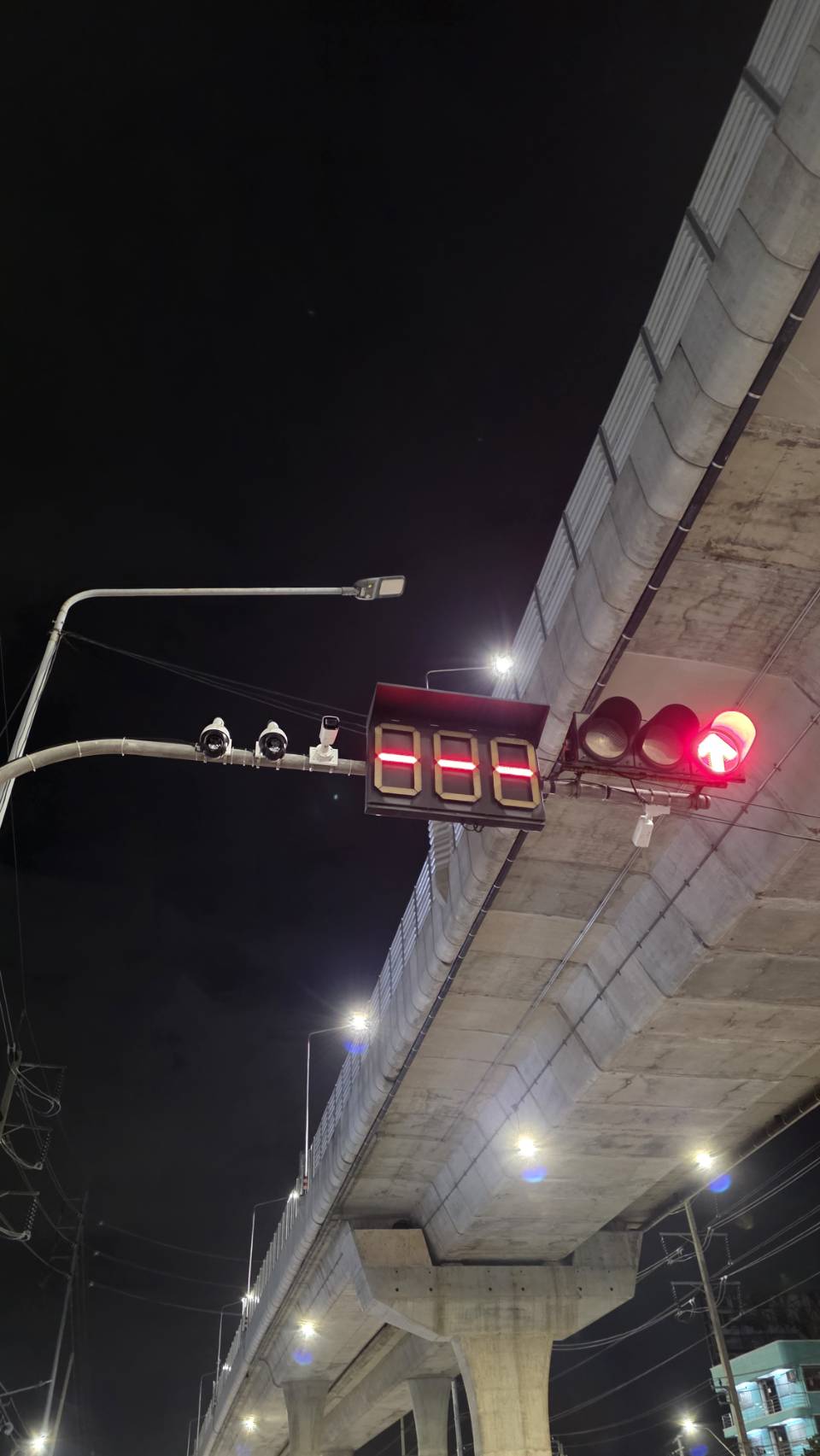 🚦 SCiRA เดินหน้าทดลอง AI Traffic Management บนถนนลาดกระบัง–หลวงแพ่ง พร้อม Showcase ในงาน ลาดกระบังนิทรรศน์ 2569